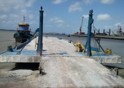 Manutenção e reparos navais